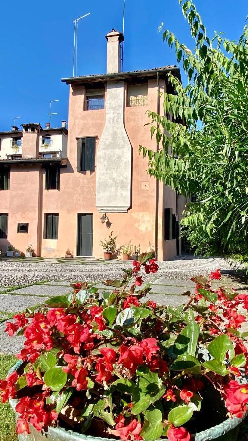 Regina Dei Fiori Apartment Marostica Luaran gambar